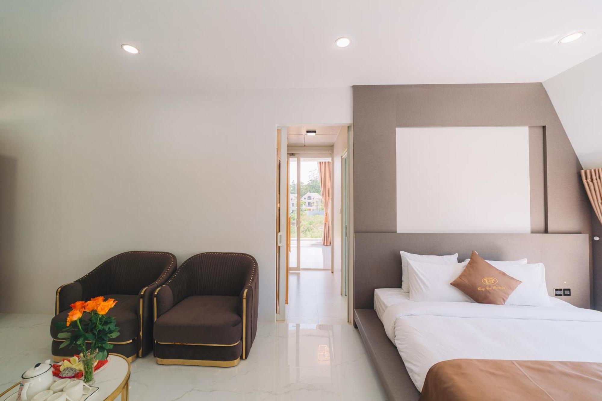 Quy Tai Premium Hotel Dalat Exterior foto