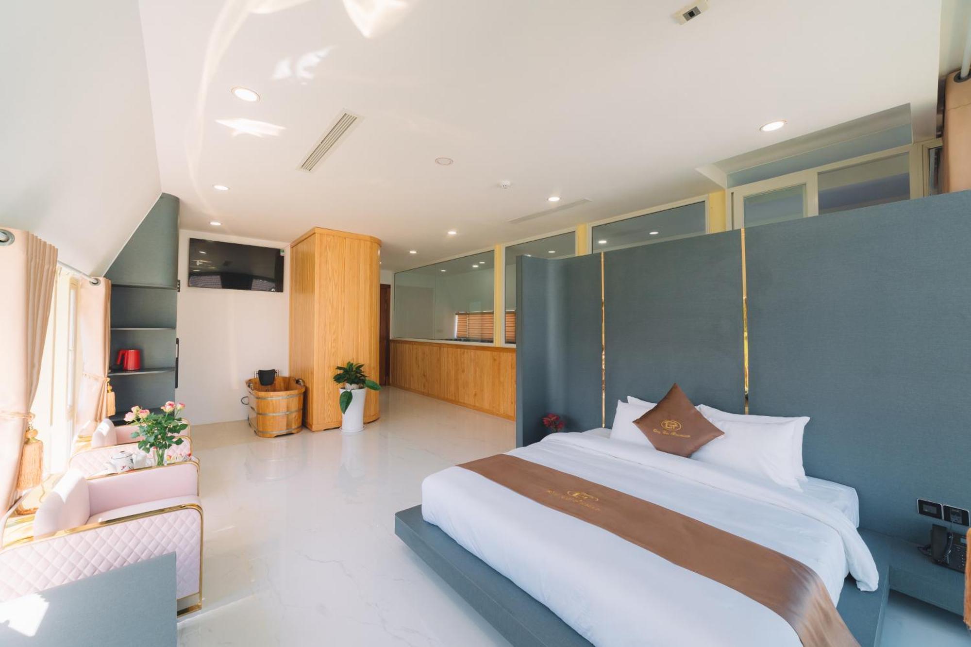 Quy Tai Premium Hotel Dalat Exterior foto
