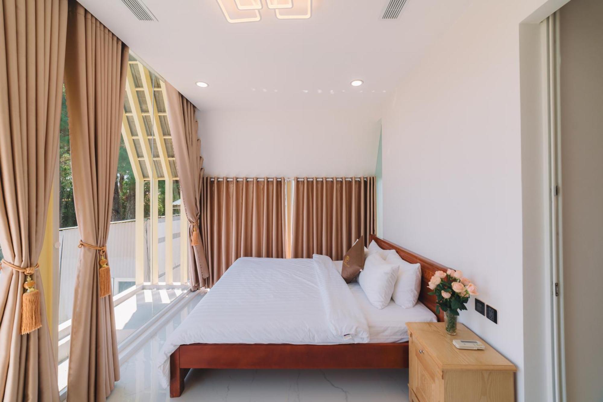 Quy Tai Premium Hotel Dalat Exterior foto
