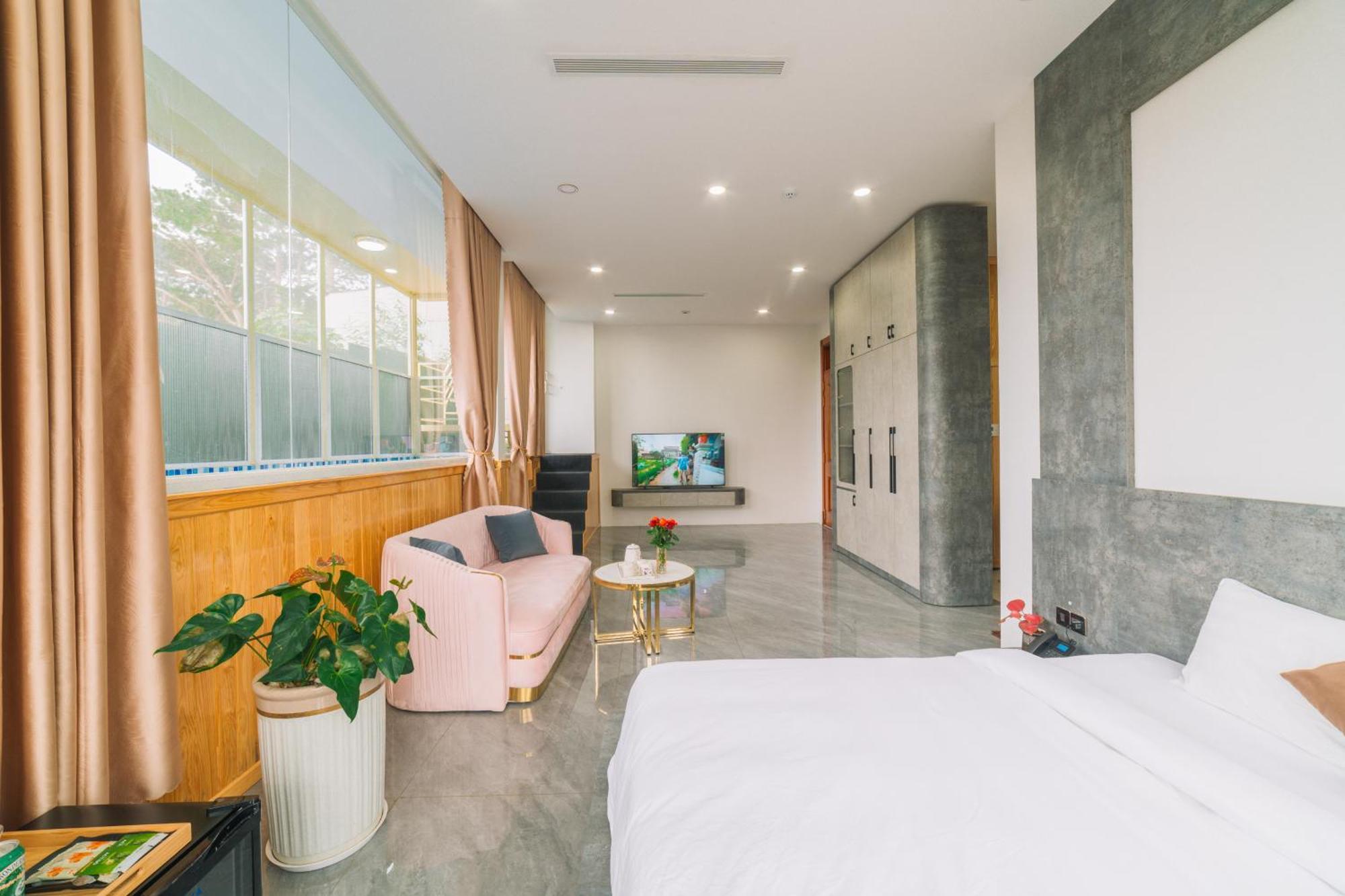 Quy Tai Premium Hotel Dalat Exterior foto