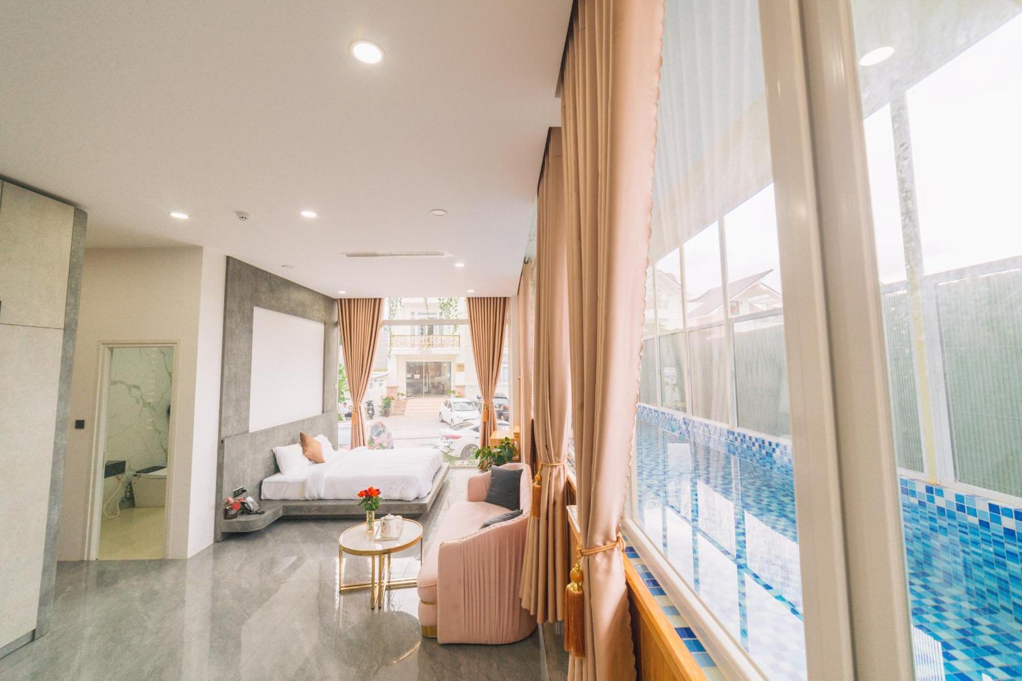 Quy Tai Premium Hotel Dalat Exterior foto